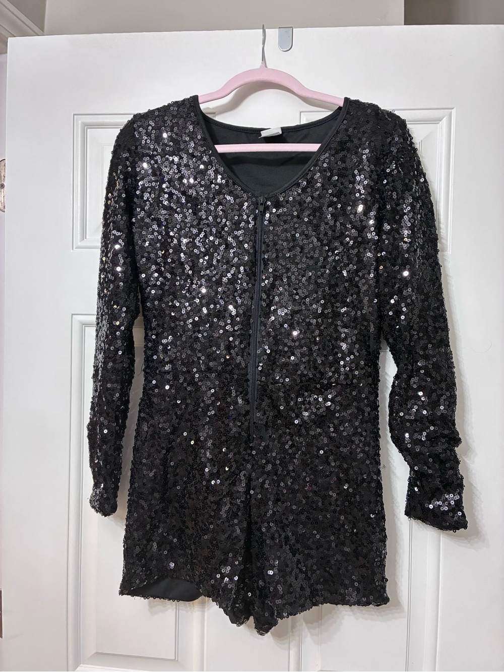 Spirit Halloween Black Sequin Long Sleeve Romper Jumpsuit Size Large